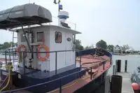 ઓઇલ/કેમિકલ ટેન્કર વેચાણ માટે