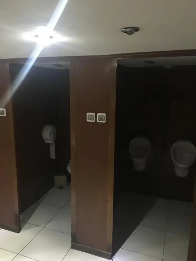 ક્રૂઝ જહાજ વેચાણ માટે
