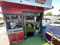 પોન્ટૂન વેચાણ માટે