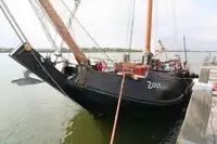 બાર્જ વેચાણ માટે