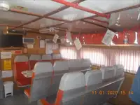 ક્રૂ બોટ વેચાણ માટે