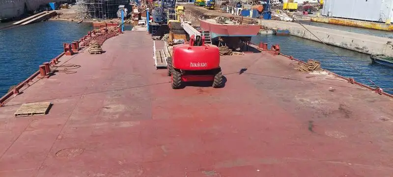 બાર્જ વેચાણ માટે