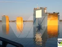 ફ્લોટિંગ ડોક વેચાણ માટે