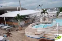 ક્રૂઝ જહાજ વેચાણ માટે
