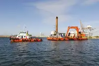 બાર્જ વેચાણ માટે