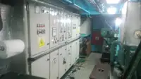 વર્ક બોટ વેચાણ માટે