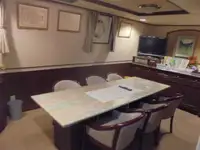 પેટ્રોલ બોટ વેચાણ માટે