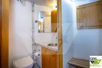 પેટ્રોલ બોટ વેચાણ માટે