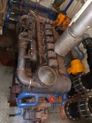ટ્રોલર વેચાણ માટે