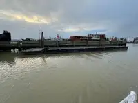 પોન્ટૂન વેચાણ માટે