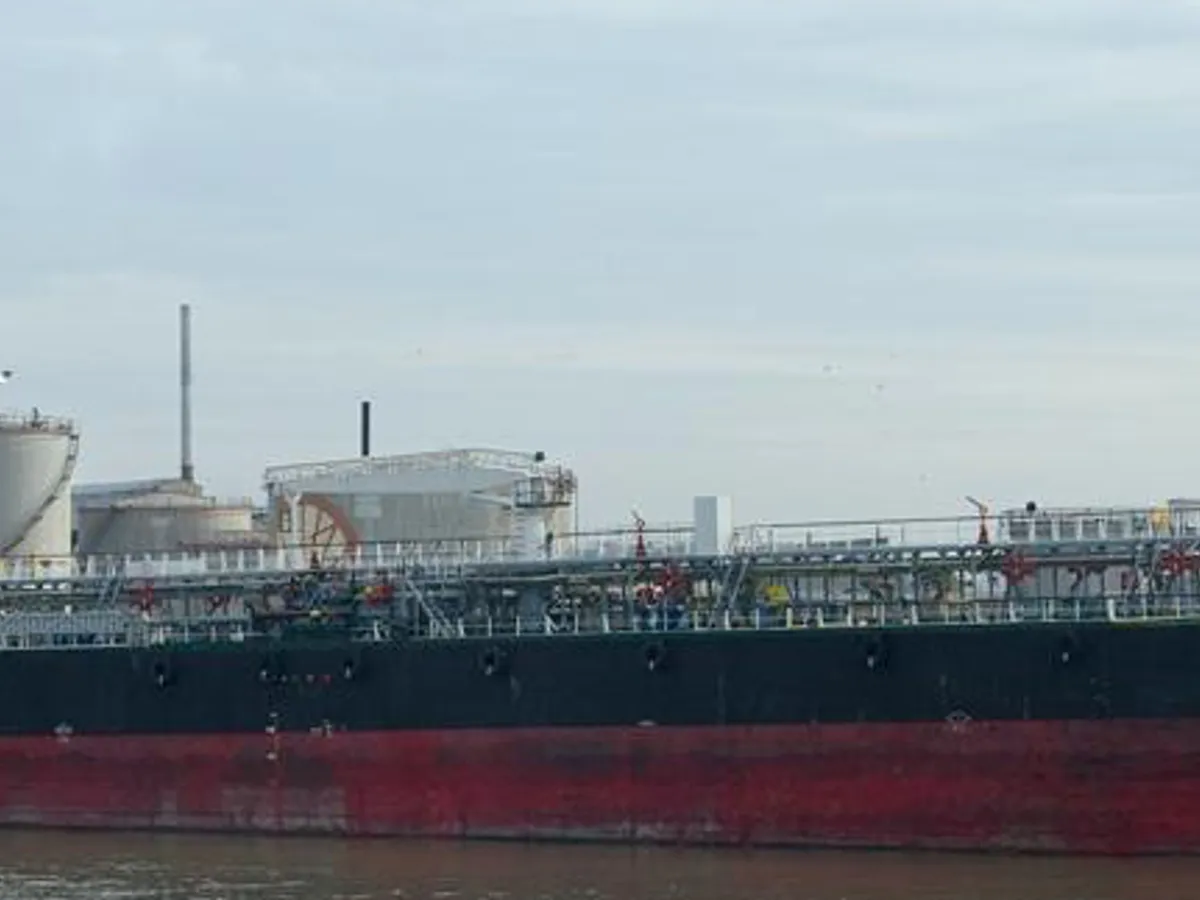 ઓઇલ/કેમિકલ ટેન્કર વેચાણ માટે