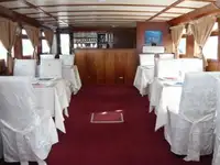 ક્રુઝ જહાજ વેચાણ માટે