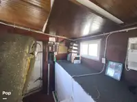 ટ્રોલર વેચાણ માટે