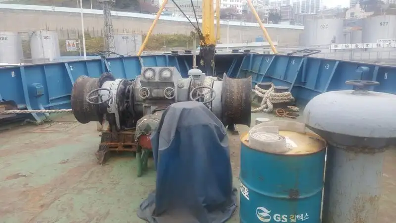 ટ્રોલર વેચાણ માટે