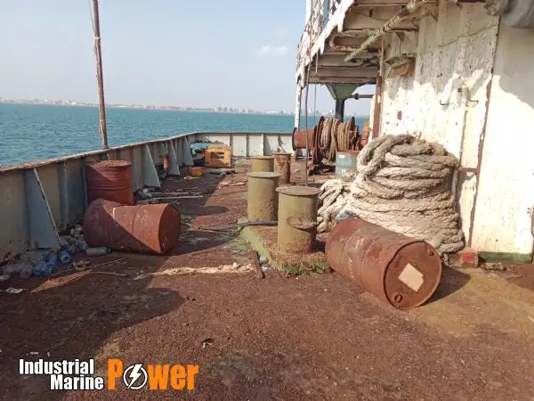 ઓઇલ/કેમિકલ ટેન્કર વેચાણ માટે
