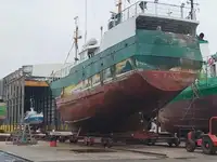 ટ્રોલર વેચાણ માટે