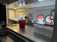ક્રૂઝ જહાજ વેચાણ માટે