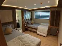 યૉટ વેચાણ માટે