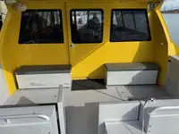ક્રૂઝ જહાજ વેચાણ માટે