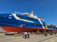 ક્રૂ બોટ વેચાણ માટે