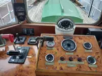 પાયલોટ બોટ વેચાણ માટે