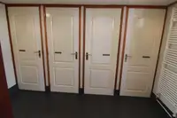 ફ્લોટિંગ હોટેલ વેચાણ માટે