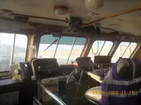 ક્રૂ બોટ વેચાણ માટે