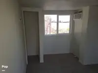ટ્રોલર વેચાણ માટે