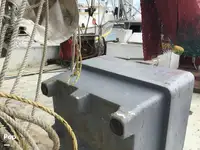 ટ્રોલર વેચાણ માટે