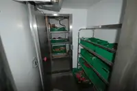 લેન્ડિંગ ક્રાફ્ટ, ટાંકી વેચાણ માટે