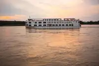 ક્રૂઝ જહાજ વેચાણ માટે