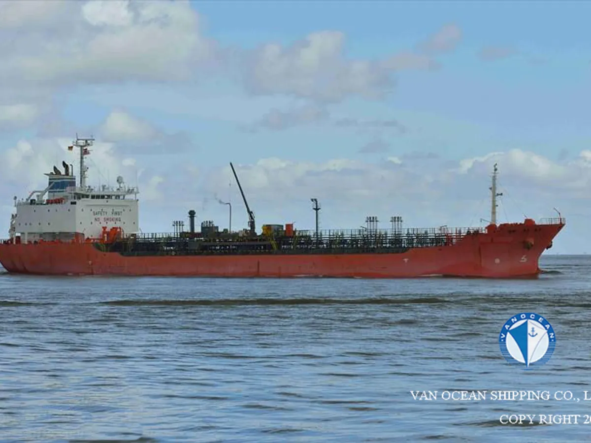 ઓઇલ/કેમિકલ ટેન્કર વેચાણ માટે