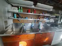 લેન્ડિંગ ક્રાફ્ટ, ટાંકી વેચાણ માટે
