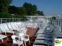 ક્રૂઝ જહાજ વેચાણ માટે