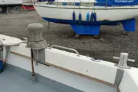 વર્ક બોટ વેચાણ માટે