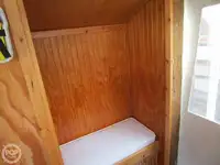 ટ્રોલર વેચાણ માટે