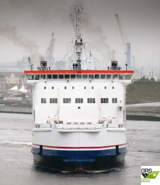 રો-રો જહાજ વેચાણ માટે