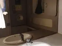 ક્રૂઝ જહાજ વેચાણ માટે