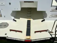 ક્રૂઝ જહાજ વેચાણ માટે