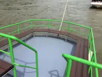 ક્રૂઝ જહાજ વેચાણ માટે
