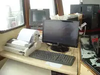 ટ્રોલર વેચાણ માટે