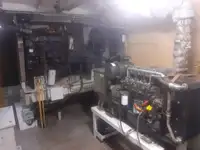 કન્ટેનર જહાજ વેચાણ માટે