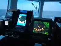 પેટ્રોલ બોટ વેચાણ માટે