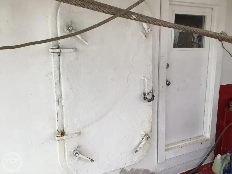 ટ્રોલર વેચાણ માટે