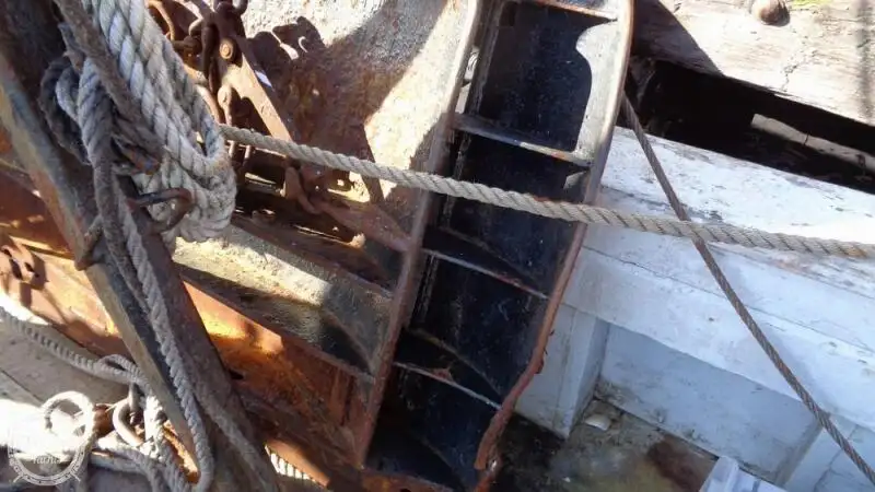 ટ્રોલર વેચાણ માટે