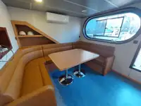 વર્ક બોટ વેચાણ માટે