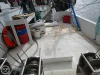 ટ્રોલર વેચાણ માટે