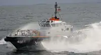 ક્રૂ બોટ વેચાણ માટે