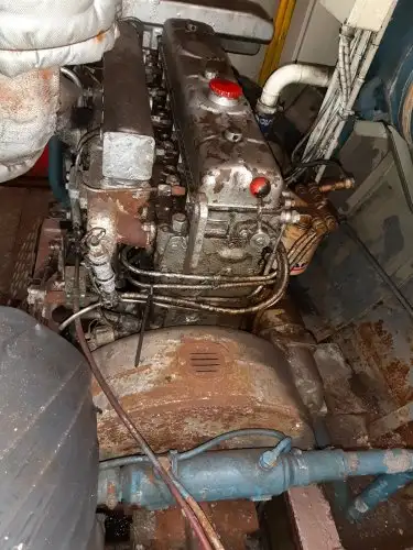ટ્રોલર વેચાણ માટે