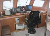 વર્ક બોટ વેચાણ માટે
